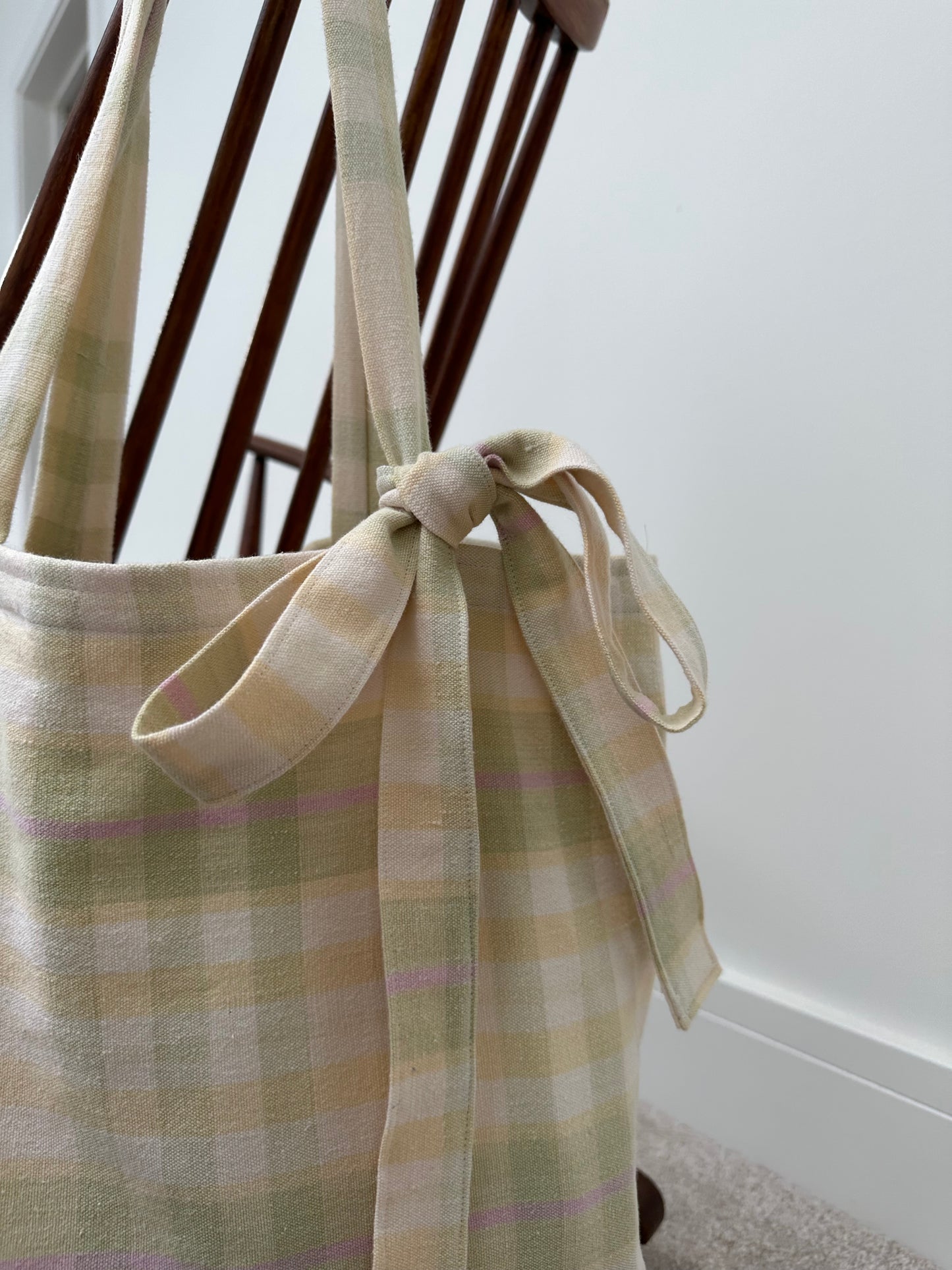 'The Bow' Tote